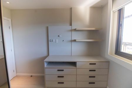 Apartamento para alugar com 180m², 4 quartos e 3 vagas Apartamento para alugar com 180m², 4 quartos e 3 vagasQuarto 1