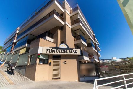 Fachada de apartamento para alugar com 4 quartos, 180m² em Piratininga, Niterói