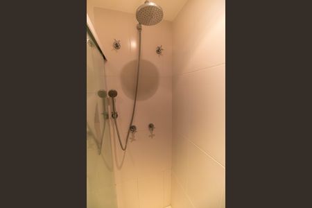 Apartamento para alugar com 180m², 4 quartos e 3 vagas Apartamento para alugar com 180m², 4 quartos e 3 vagasBanheiro Social