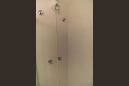 Apartamento para alugar com 180m², 4 quartos e 3 vagas Apartamento para alugar com 180m², 4 quartos e 3 vagasBanheiro de serviço