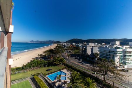 Apartamento para alugar com 180m², 4 quartos e 3 vagas Apartamento para alugar com 180m², 4 quartos e 3 vagasVista da Sala