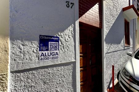 Casa para alugar com 100m², 2 quartos e sem vaga