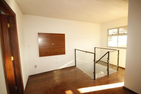 Apartamento para alugar com 170m², 5 quartos e 2 vagassala 2