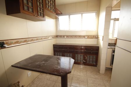 Apartamento para alugar com 170m², 5 quartos e 2 vagascozinha