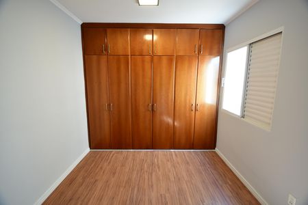 Apartamento à venda com 48m², 2 quartos e 1 vagaQuarto 2