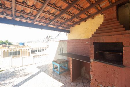 Casa à venda com 240m², 2 quartos e 1 vagaChurrasqueira