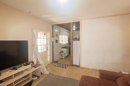 Casa à venda com 240m², 2 quartos e 1 vagaSala/Cozinha