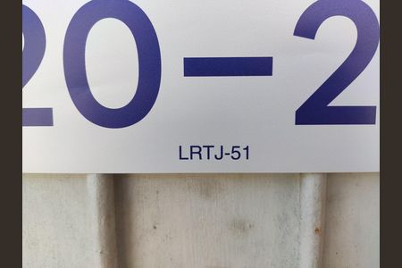 Placa LRTJ-51 de casa para alugar com 2 quartos, 100m² em Casa Grande, Diadema