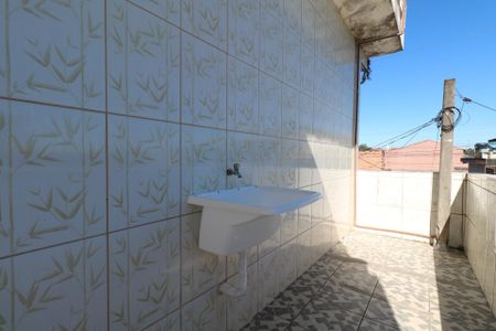 Casa para alugar com 100m², 2 quartos e sem vaga Casa para alugar com 100m², 2 quartos e sem vagaÁrea de Serviço