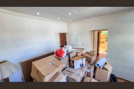 Casa à venda com 75m², 2 quartos e 1 vaga