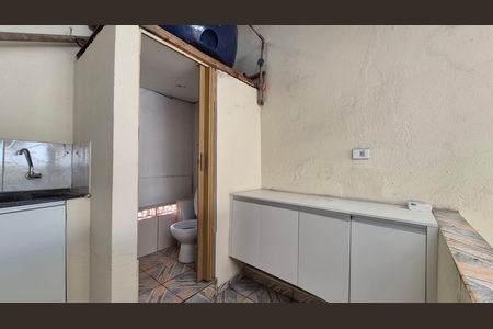 Casa para alugar com 249m², 2 quartos e 2 vagas Casa para alugar com 249m², 2 quartos e 2 vagasArea externa