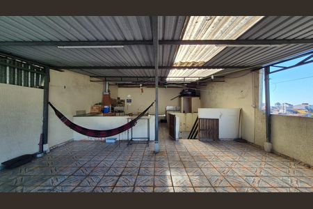 Casa para alugar com 249m², 2 quartos e 2 vagas Casa para alugar com 249m², 2 quartos e 2 vagasArea externa