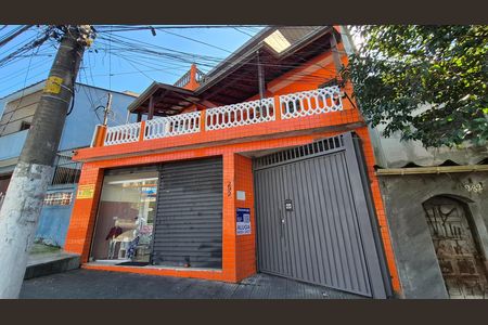 Fachada  de casa para alugar com 2 quartos, 249m² em Vila Bela Vista, Santo André