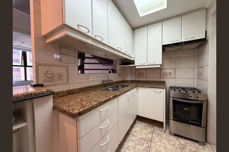Apartamento para alugar com 109m², 1 quarto e 1 vaga