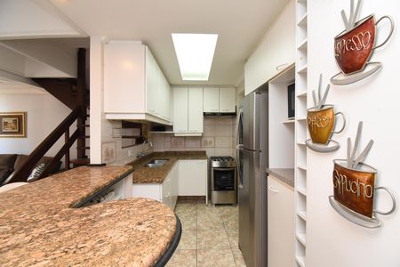 Apartamento para alugar com 109m², 1 quarto e 1 vagaCozinha