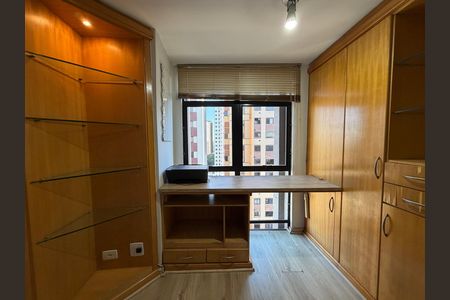 Apartamento para alugar com 109m², 1 quarto e 1 vaga