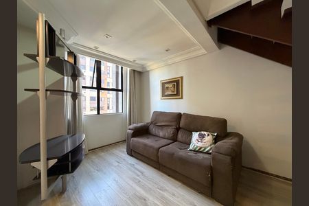 Apartamento para alugar com 1 quarto, 109m² em Cabral, Curitiba