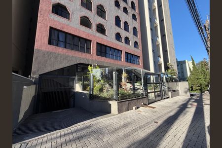 Apartamento para alugar com 109m², 1 quarto e 1 vaga