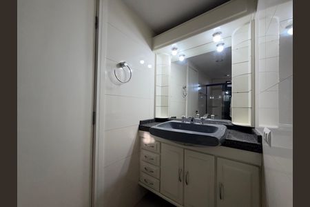 Apartamento para alugar com 109m², 1 quarto e 1 vaga
