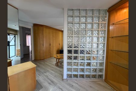 Apartamento para alugar com 109m², 1 quarto e 1 vaga