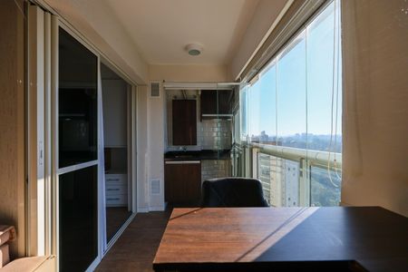 Apartamento para alugar com 39m², 1 quarto e 1 vaga Apartamento para alugar com 39m², 1 quarto e 1 vagaVaranda da Sala