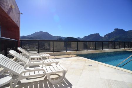 Área Comum - Piscina de apartamento para alugar com 2 quartos, 62m² em Barra da Tijuca, Rio de Janeiro