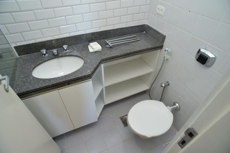 Banheiro Suíte de apartamento para alugar com 2 quartos, 62m² em Barra da Tijuca, Rio de Janeiro