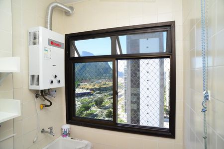 Área de Serviço de apartamento para alugar com 2 quartos, 62m² em Barra da Tijuca, Rio de Janeiro