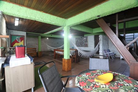 Casa à venda com 182m², 3 quartos e 3 vagasEspaço Gourmet