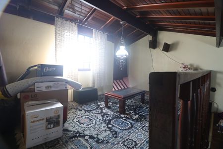 Casa à venda com 182m², 3 quartos e 3 vagasMazanino