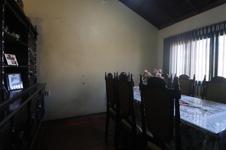 Casa à venda com 182m², 3 quartos e 3 vagasQuarto 1