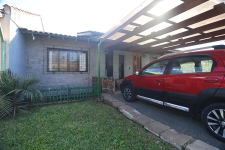 Garagem de casa à venda com 3 quartos, 182m² em Estância Velha, Canoas