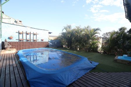 Casa à venda com 182m², 3 quartos e 3 vagasPiscina