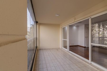 Apartamento para alugar com 129m², 3 quartos e 2 vagas Apartamento para alugar com 129m², 3 quartos e 2 vagasSacada