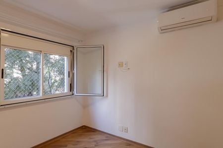 Apartamento para alugar com 129m², 3 quartos e 2 vagas Apartamento para alugar com 129m², 3 quartos e 2 vagasSuíte 2