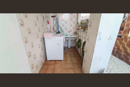 Área de Serviço de casa à venda com 4 quartos, 231m² em Vila Campesina, Osasco