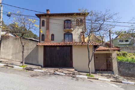 Fachada de casa à venda com 4 quartos, 278m² em Adalgisa, São Paulo