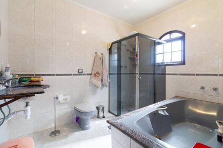 Casa à venda com 278m², 4 quartos e 7 vagas Casa à venda com 278m², 4 quartos e 7 vagasBanheiro 1