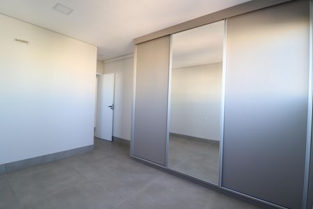 Apartamento para alugar com 82m², 3 quartos e 2 vagasQuarto 3 - Suíte