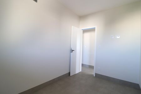 Apartamento para alugar com 82m², 3 quartos e 2 vagasQuarto 2