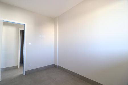 Apartamento para alugar com 82m², 3 quartos e 2 vagasQuarto 2