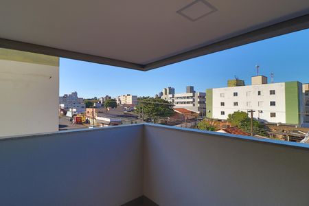 Apartamento para alugar com 82m², 3 quartos e 2 vagasVaranda