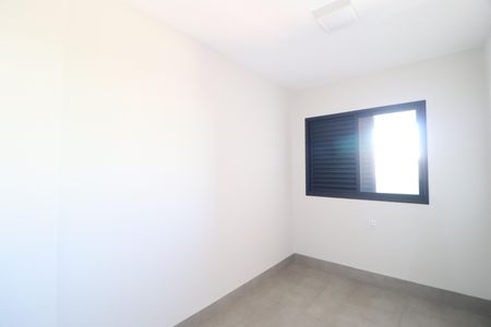Apartamento para alugar com 82m², 3 quartos e 2 vagasQuarto 2