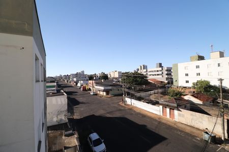 Apartamento para alugar com 82m², 3 quartos e 2 vagasVista