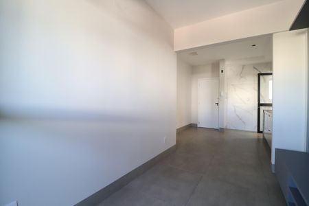 Sala de apartamento para alugar com 3 quartos, 82m² em Santa Mônica, Uberlândia