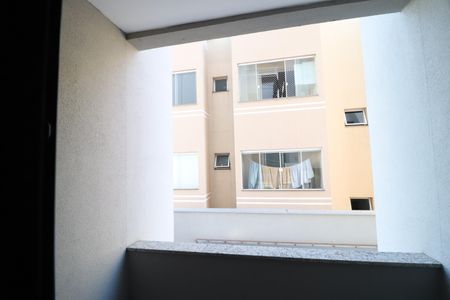 Quarto 1 de apartamento para alugar com 3 quartos, 82m² em Santa Mônica, Uberlândia