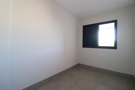 Apartamento para alugar com 82m², 3 quartos e 2 vagasQuarto 2