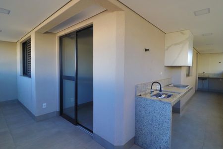 Varanda de apartamento para alugar com 3 quartos, 82m² em Santa Mônica, Uberlândia