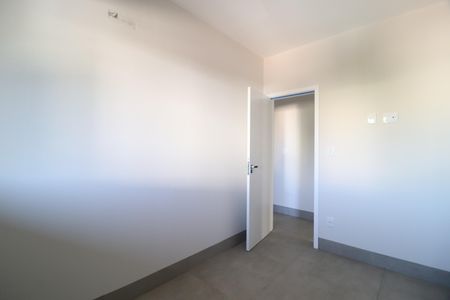 Apartamento para alugar com 82m², 3 quartos e 2 vagasQuarto 2