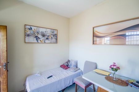 Apartamento à venda com 63m², 2 quartos e sem vaga Apartamento à venda com 63m², 2 quartos e sem vagaSala